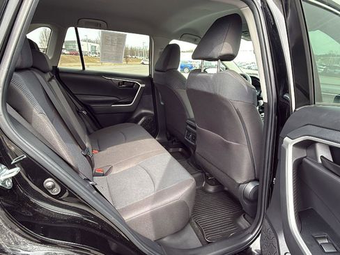 Used 2023 Toyota RAV4 LE image 22