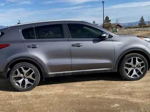 Used 2017 Kia Sportage SX image 9