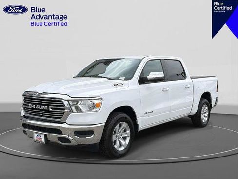 Used 2024 RAM 1500 Laramie AWD/4WD image 1