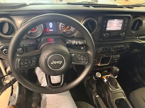 Used 2020 Jeep Wrangler Unlimited Sport AWD/4WD image 53