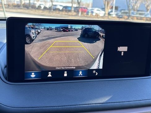 Used 2022 Acura MDX FWD w/ Technology Package image 37