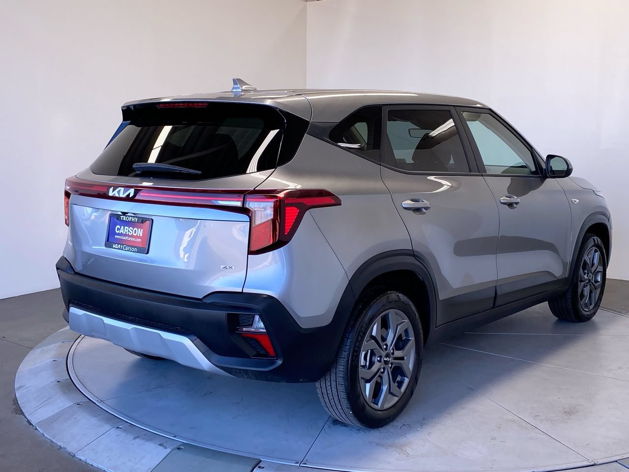 Certified 2026 Kia Seltos LX AWD/4WD image 5