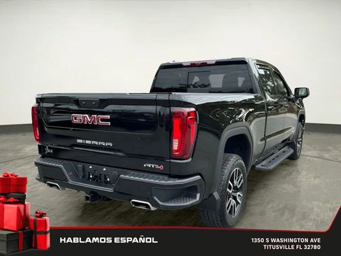 Certified 2022 GMC Sierra 1500 AT4 w/ AT4 Premium Package image 8