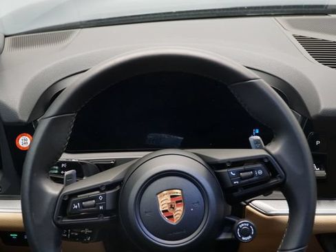 Certified 2026 Porsche Cayenne Coupe AWD/4WD image 17