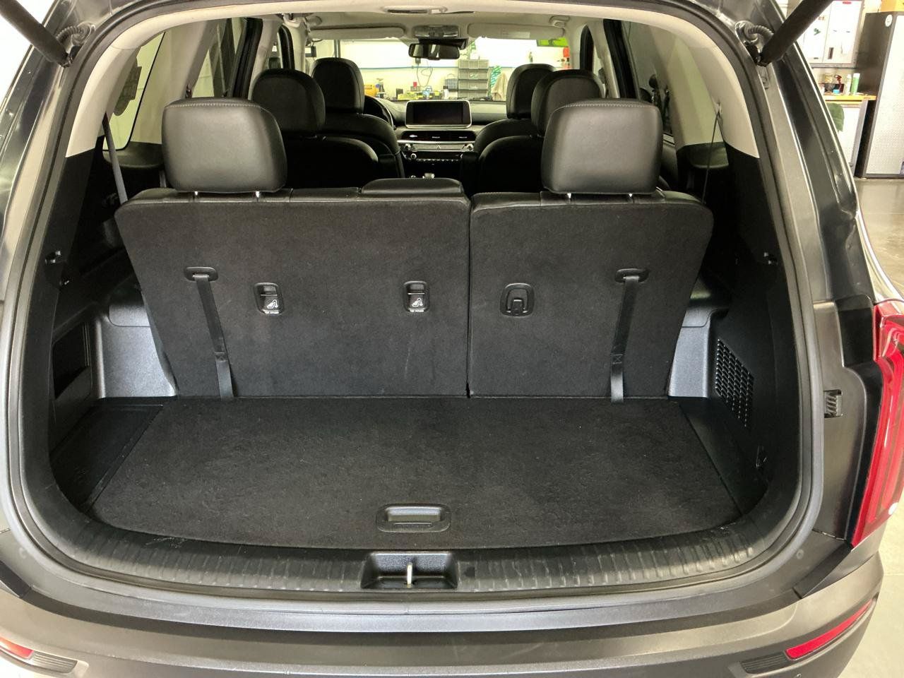 Used 2021 Kia Telluride EX w/ EX Premium Package AWD/4WD image 16