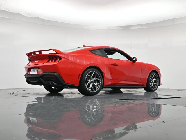 New 2026 Ford Mustang GT Premium w/ GT Performance Package RWD image 32