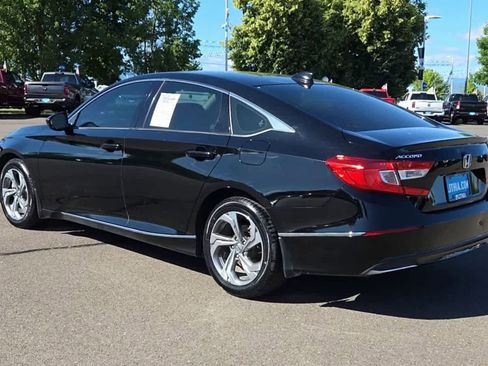 Used 2018 Honda Accord EX image 6