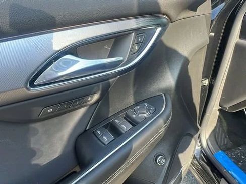 New 2026 Buick Envision Sport Touring AWD/4WD image 9