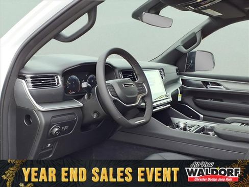 New 2025 Jeep Wagoneer Series II image 8