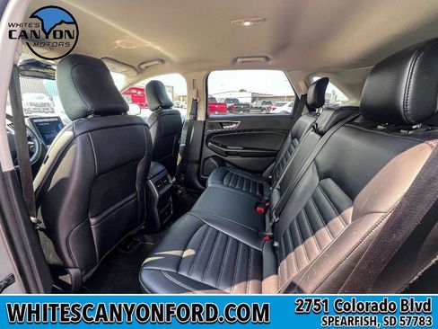 Used 2024 Ford Edge SEL image 7