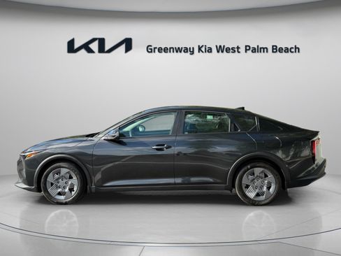 Certified 2025 Kia K4 FWD image 4