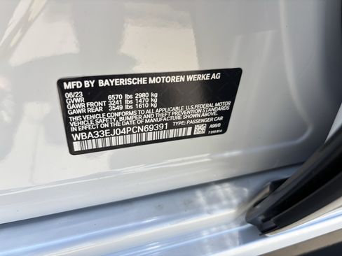 Certified 2023 BMW 760i xDrive AWD/4WD image 37