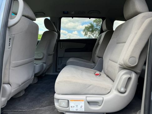 Used 2011 Honda Odyssey EX image 30