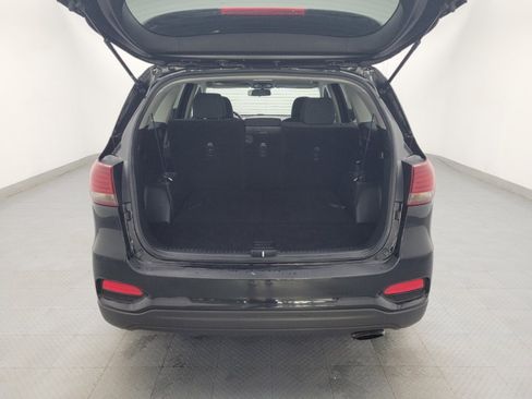 Used 2020 Kia Sorento L FWD image 29