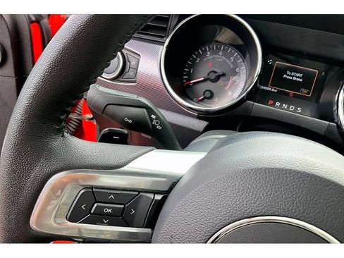 Used 2016 Ford Mustang GT RWD image 18