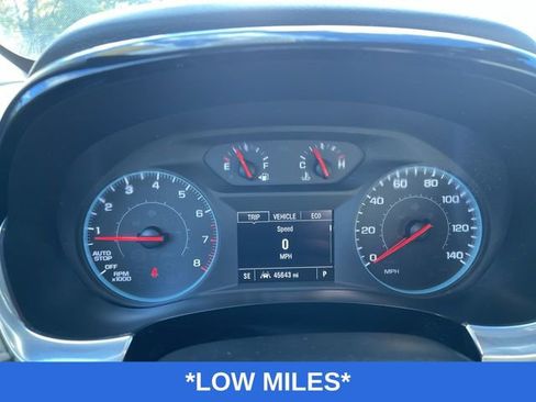 Used 2023 Chevrolet Traverse LS w/ Safety Package image 13