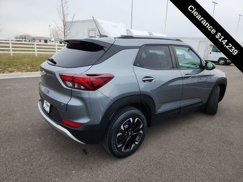 Used 2021 Chevrolet TrailBlazer LT image 8