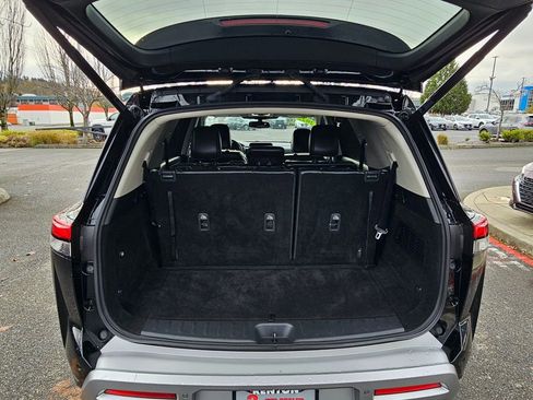 Used 2022 Nissan Pathfinder SL image 10