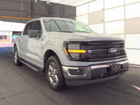 Used 2024 Ford F150 XLT w/ Mobile Office Package image 4