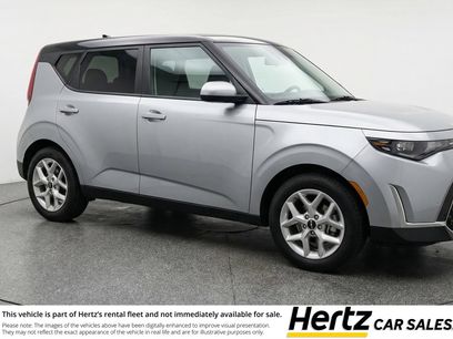 Used 2025 Kia Soul LX w/ LX Technology Package