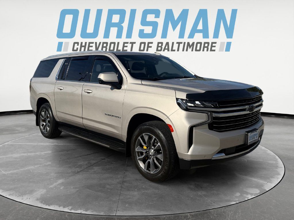 Used 2021 Chevrolet Suburban LT w/ LT Signature Package AWD/4WD image 1