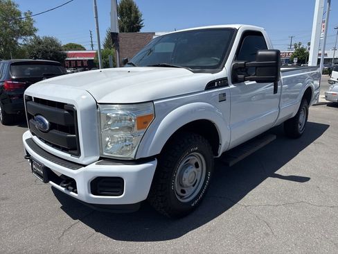 Used 2013 Ford F250 XL RWD image 2