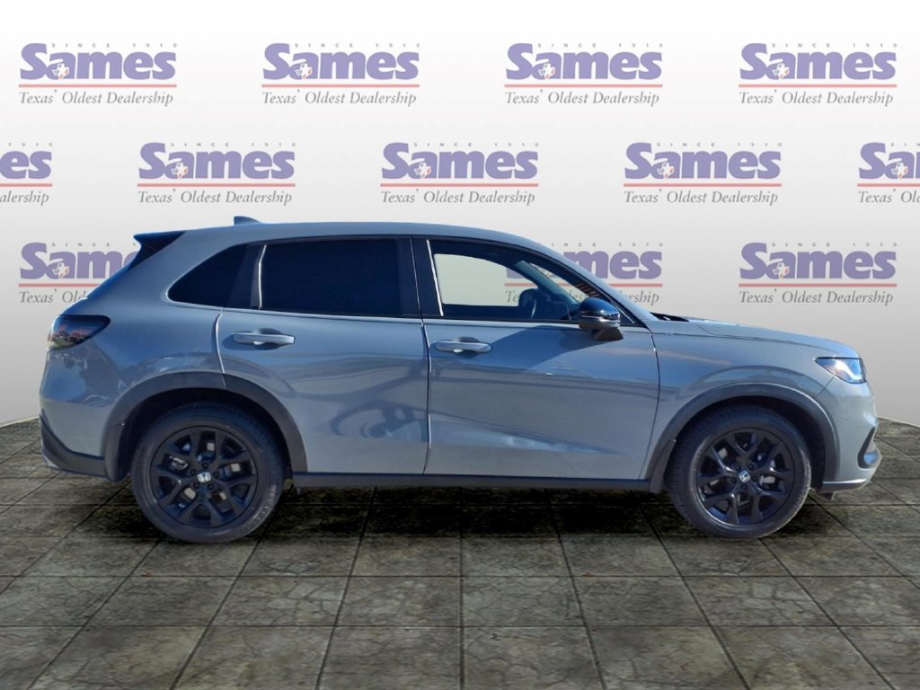 Certified 2025 Honda HR-V Sport image 8