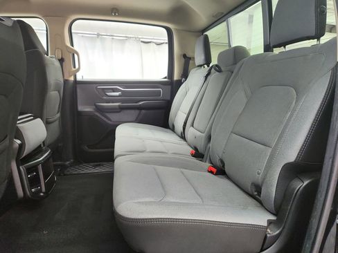 Used 2019 RAM 1500 Big Horn AWD/4WD image 23