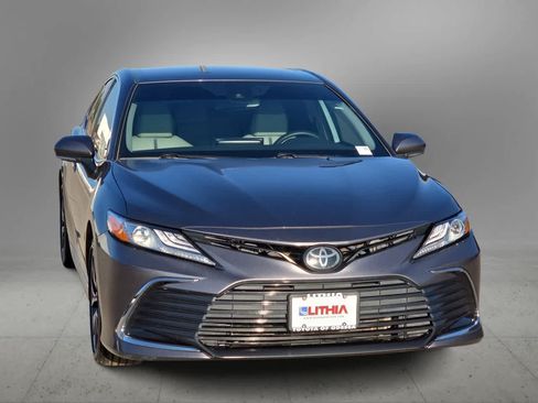 Certified 2024 Toyota Camry XLE FWD image 3