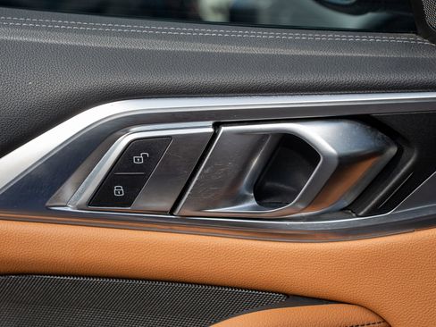 Used 2021 BMW 440i xDrive Coupe w/ Premium Package image 24