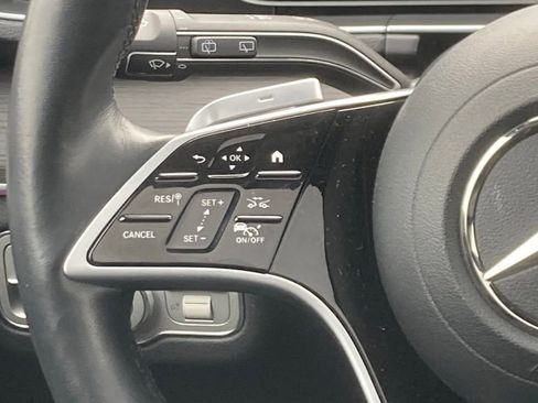 Used 2025 Mercedes-Benz GLE 450e 4MATIC image 8