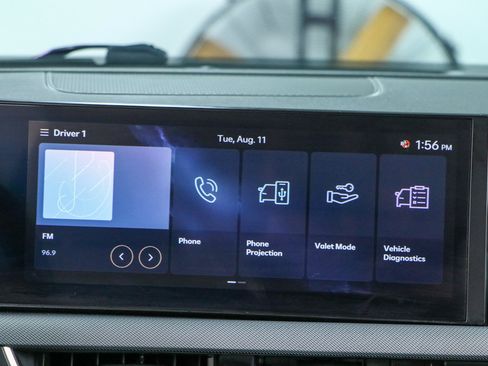 Used 2025 Hyundai Sonata SEL FWD image 19