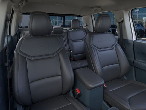 New 2025 Ford Maverick Lariat w/ Black Appearance Package image 13