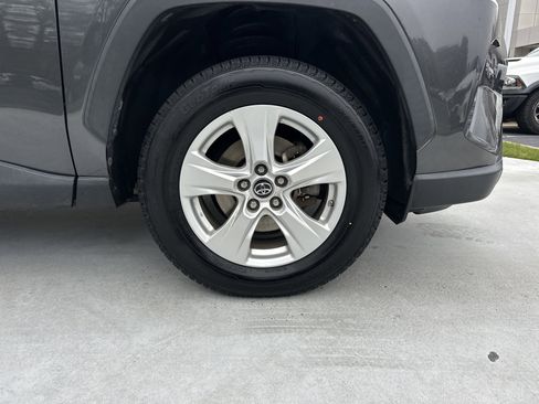 Used 2019 Toyota RAV4 XLE image 13