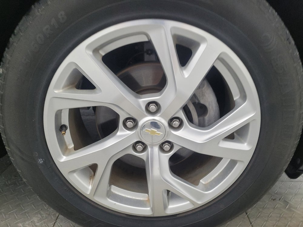 Used 2021 Chevrolet Equinox LT FWD image 31