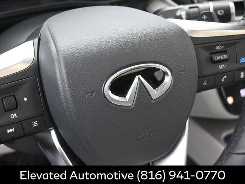 Certified 2026 INFINITI QX60 Luxe w/ Cargo Package AWD/4WD image 13