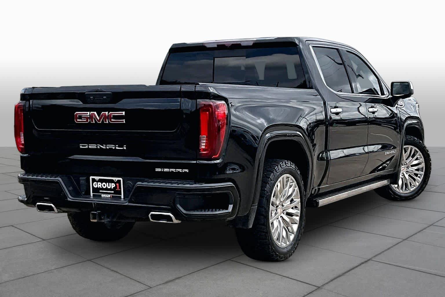 Used 2022 GMC Sierra 1500 Denali AWD/4WD image 13