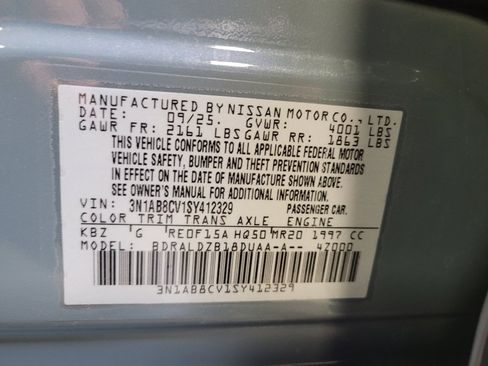 Used 2025 Nissan Sentra SV w/ All-Weather Package FWD image 33