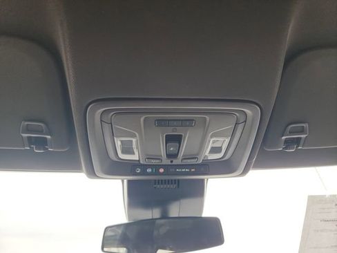 Used 2025 Chevrolet Silverado 1500 LT Trail Boss w/ Convenience Package II image 21