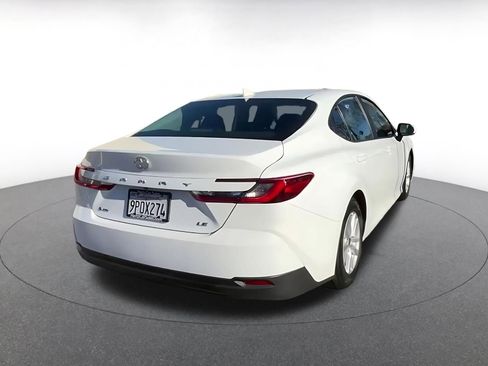 Used 2025 Toyota Camry LE image 15