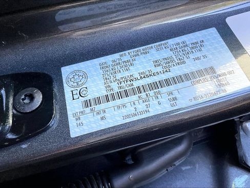 Used 2025 Ford F150 XLT w/ Equipment Group 301A Standard AWD/4WD image 30
