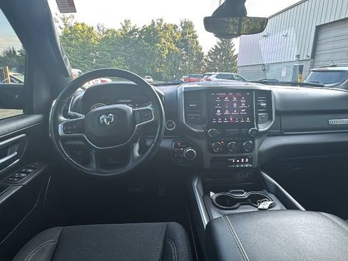 Used 2019 RAM 1500 Big Horn AWD/4WD image 9