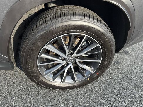 Certified 2025 Lexus NX 250 FWD w/ Towing Package (2000 Lbs) image 32