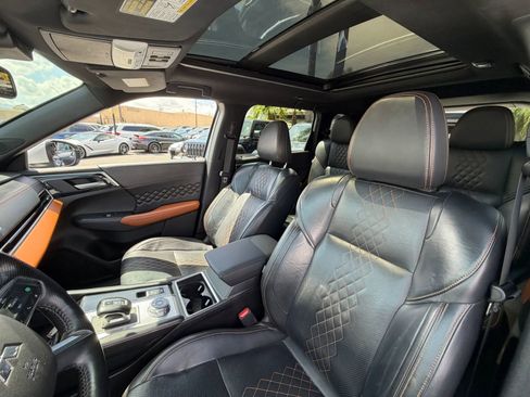 Used 2024 Mitsubishi Outlander SEL FWD image 16