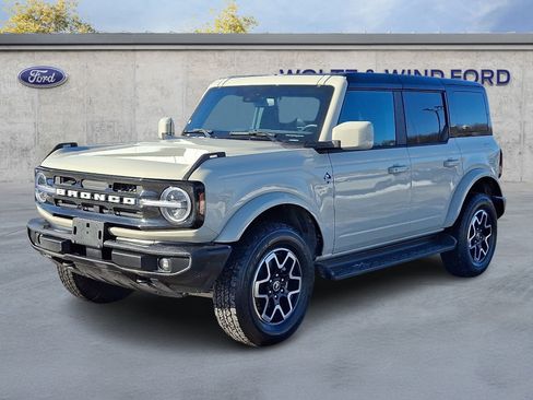 Certified 2025 Ford Bronco Outer Banks image 3