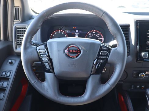 Used 2024 Nissan Frontier Pro-X w/ Pro Convenience Package image 15
