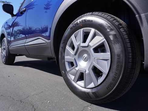 New 2026 Nissan Kicks S image 6