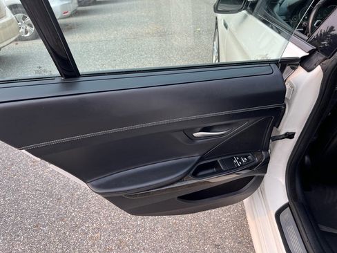 Used 2016 BMW 650i Gran Coupe xDrive image 19