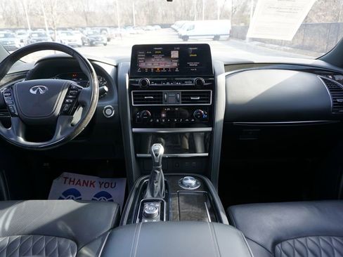 Used 2024 INFINITI QX80 Sensory image 15