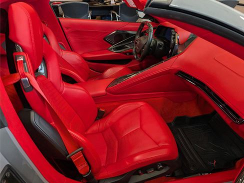 Used 2024 Chevrolet Corvette Z06 w/ Z07 Performance Package image 9